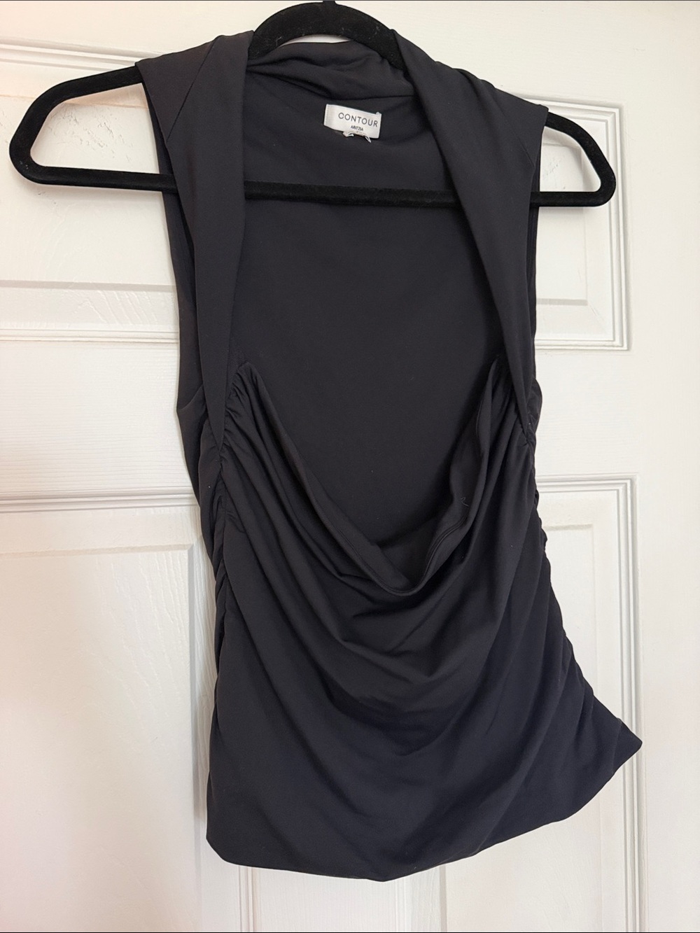 Aritzia Contour Flourish Top